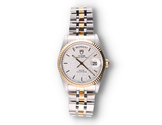 Tudor Day Date 76213 linen 36mm