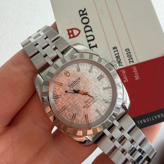 Tudor 21010