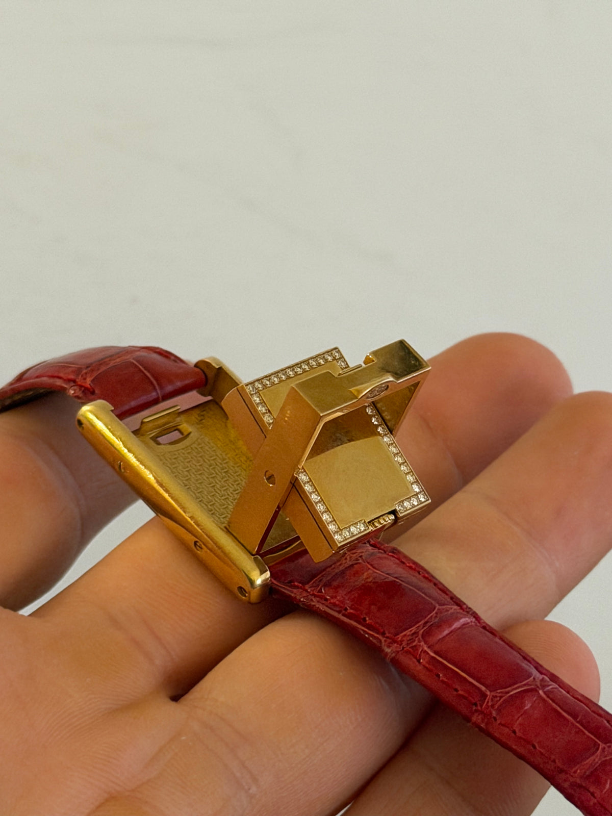 Cartier Tank Basculante Gold 750 ref 2480