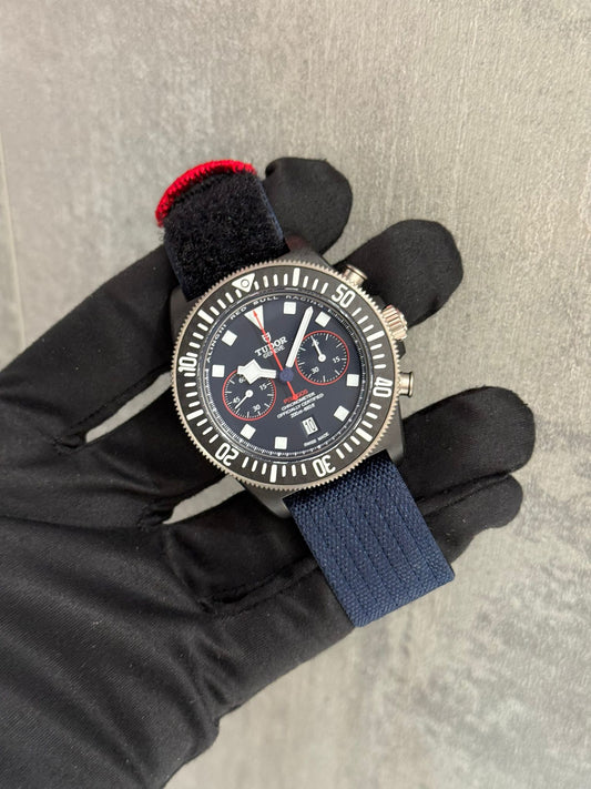 Tudor 25807KN