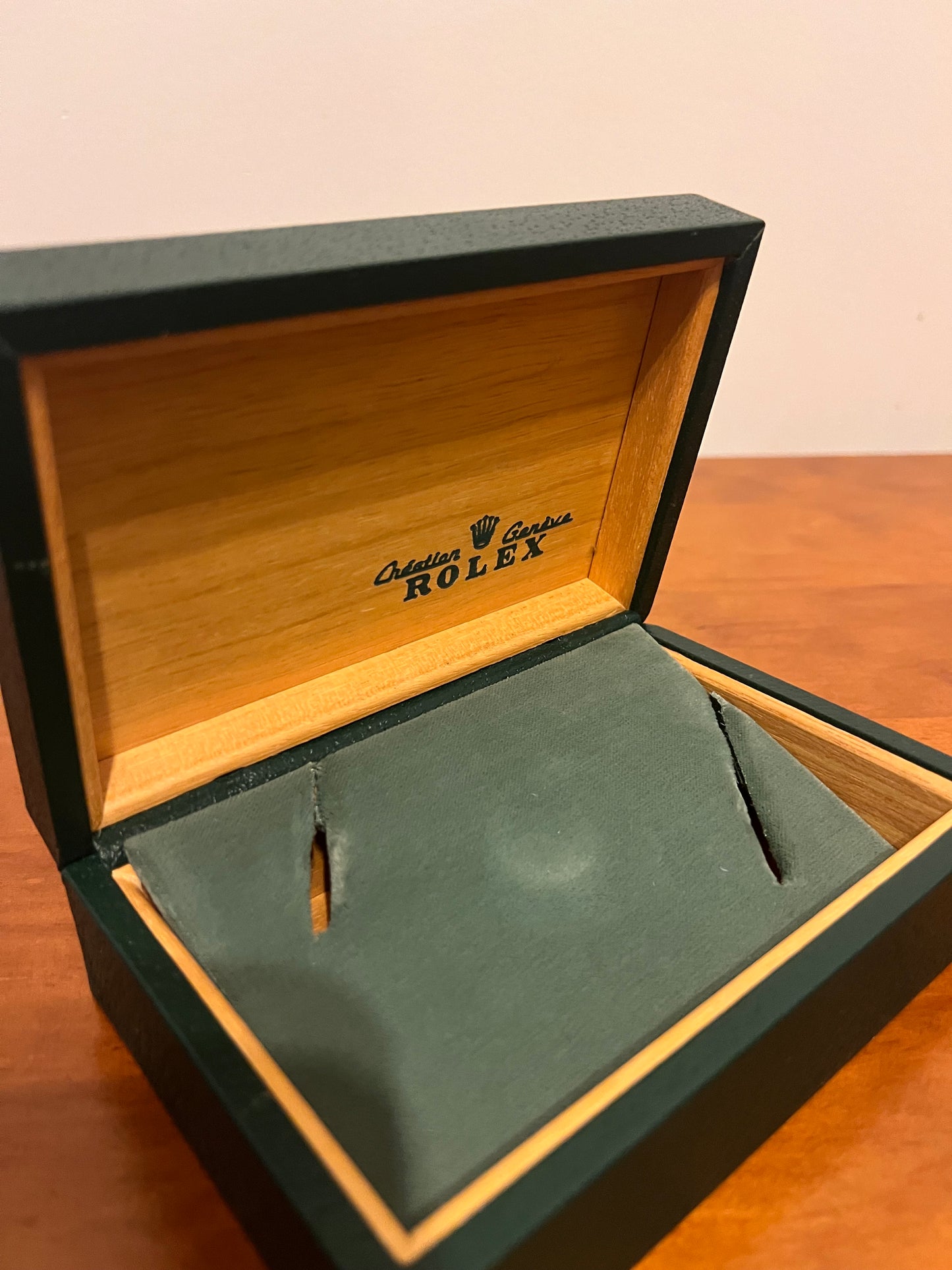 Rolex box 68.00.06