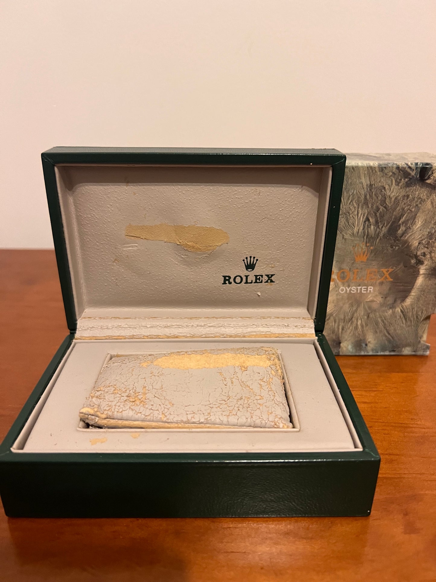 Rolex box 68.00.06 for ‘70/‘80