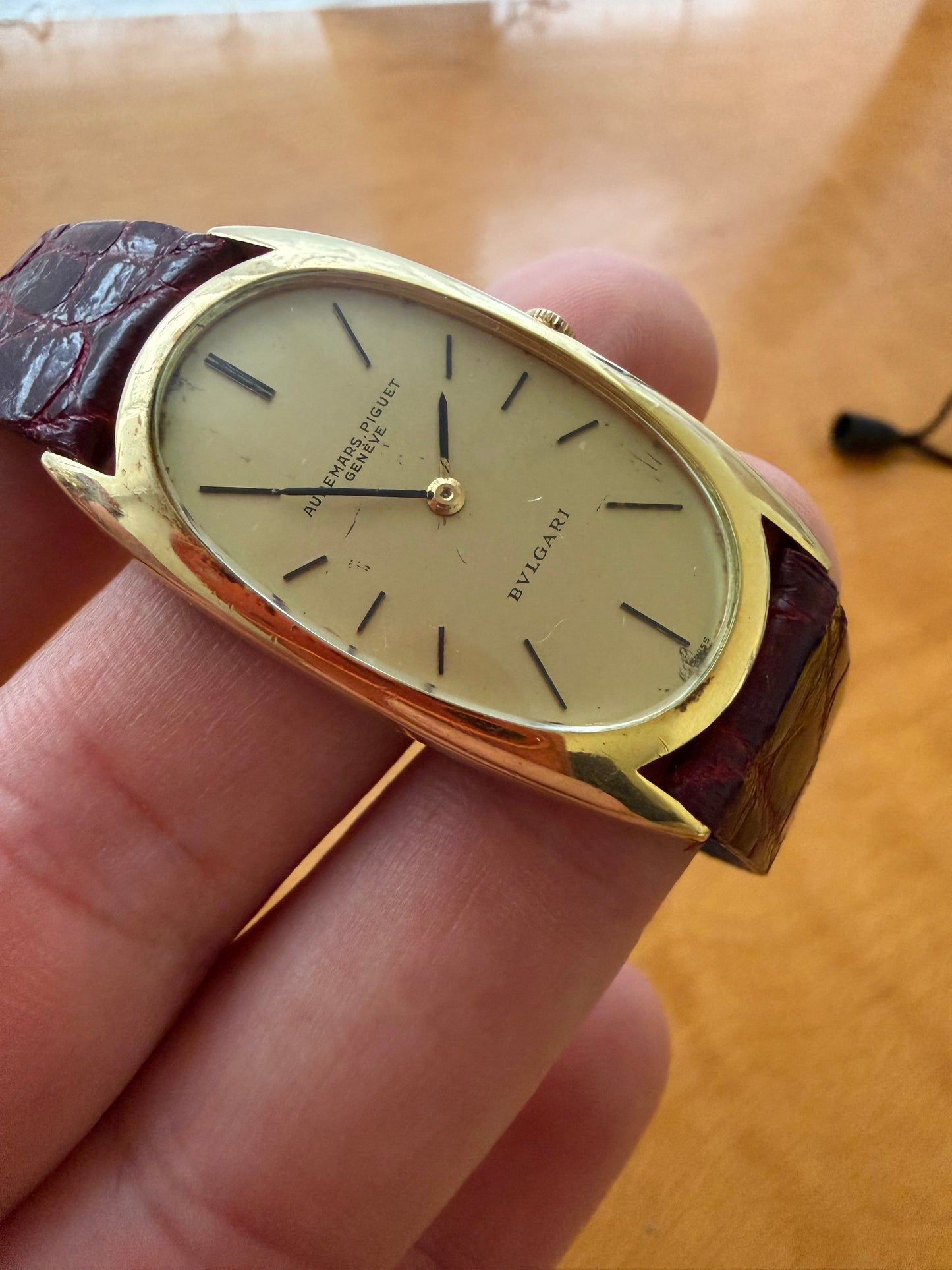 Audemars Piguet ovale allonge Bvlgari related