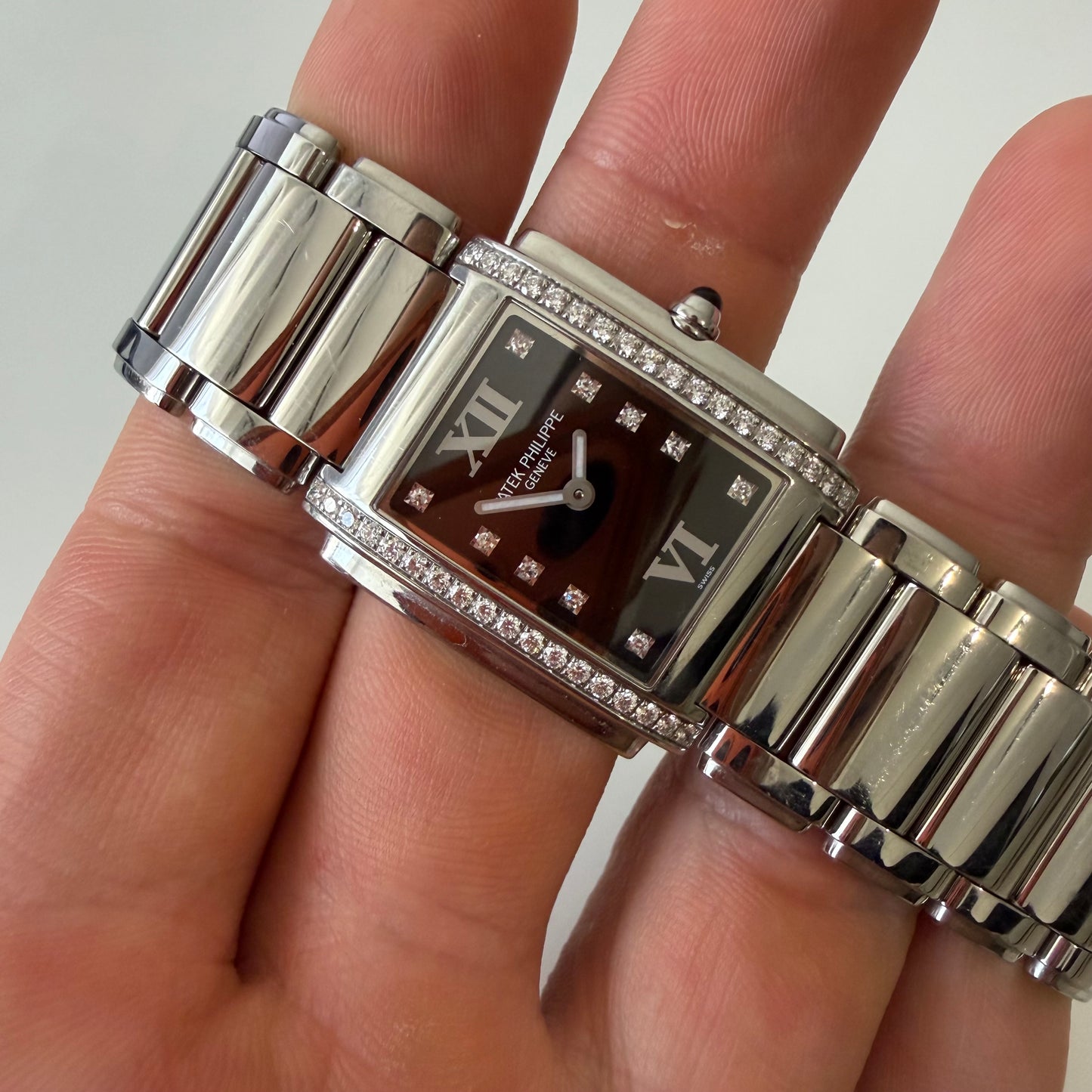 Patek Philippe 4910/10A-001
