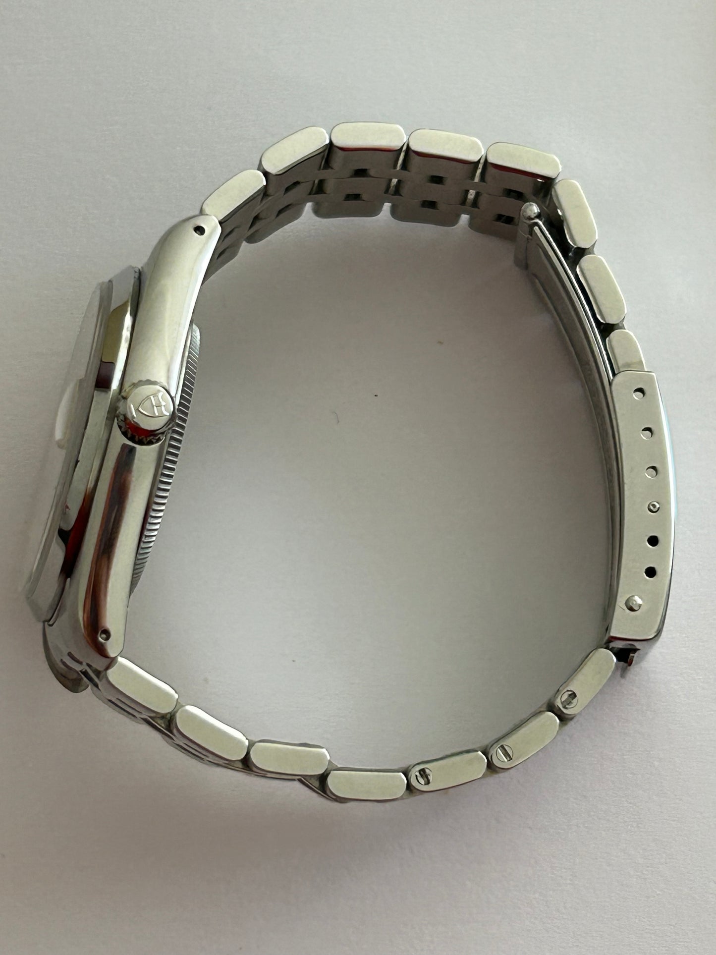 Tudor Prince Date 74000