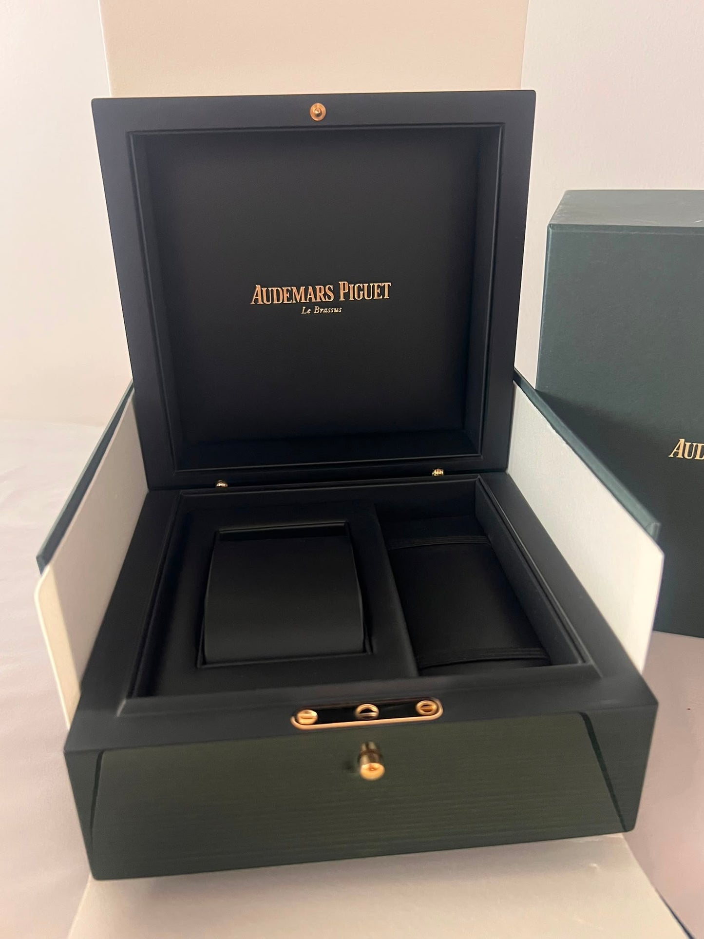 Audemars Piguet box