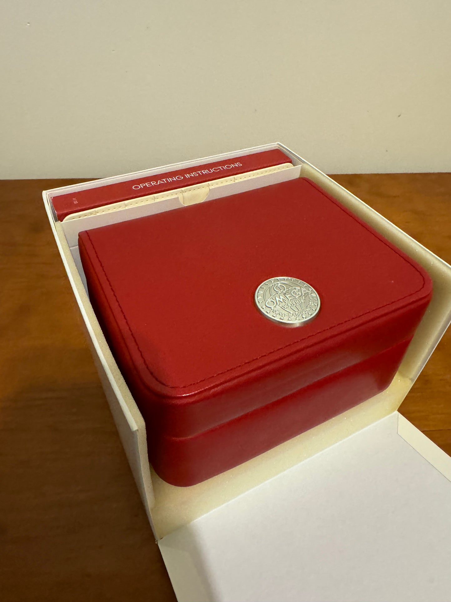 Omega speedmaster/seamaster box