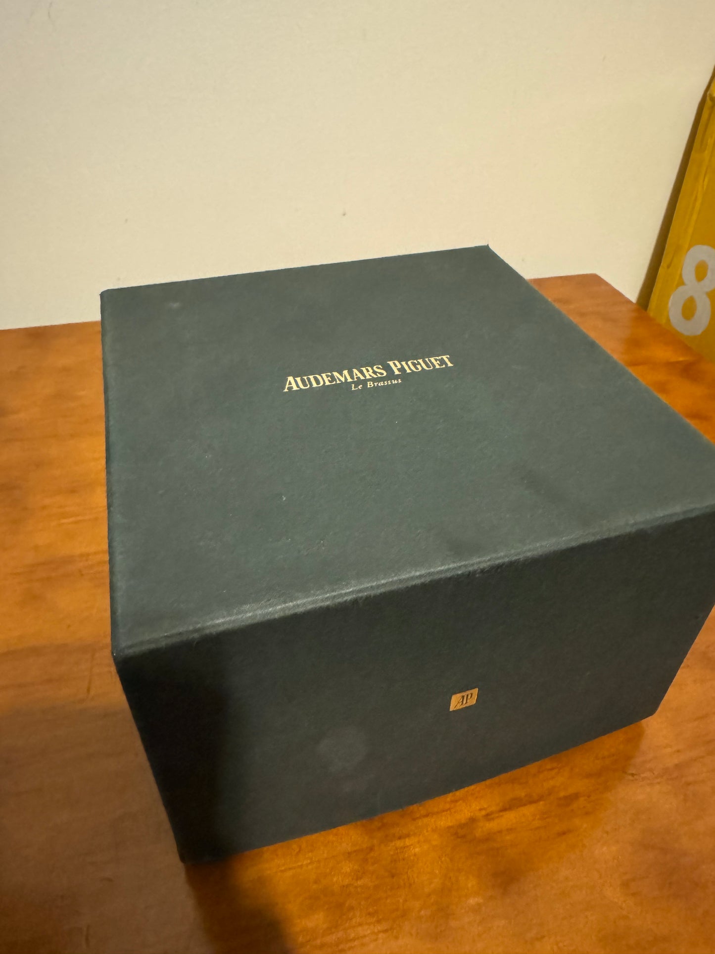 Audemars Piguet modern box