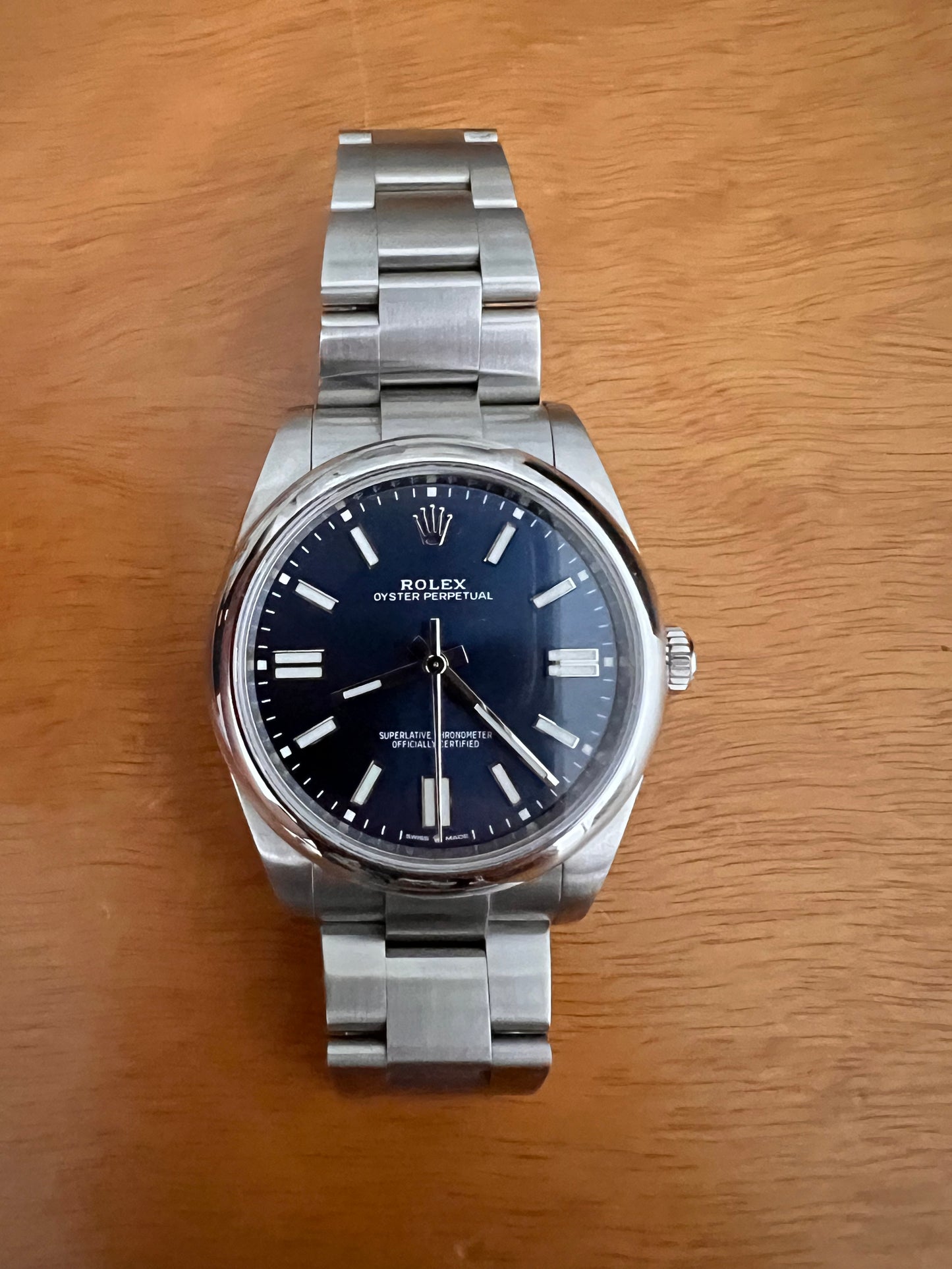 Rolex oyster perpetual 124300