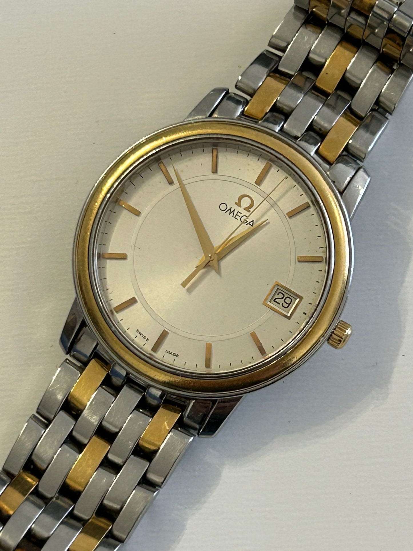 Omega DeVille 35 mm steel and gold quartz