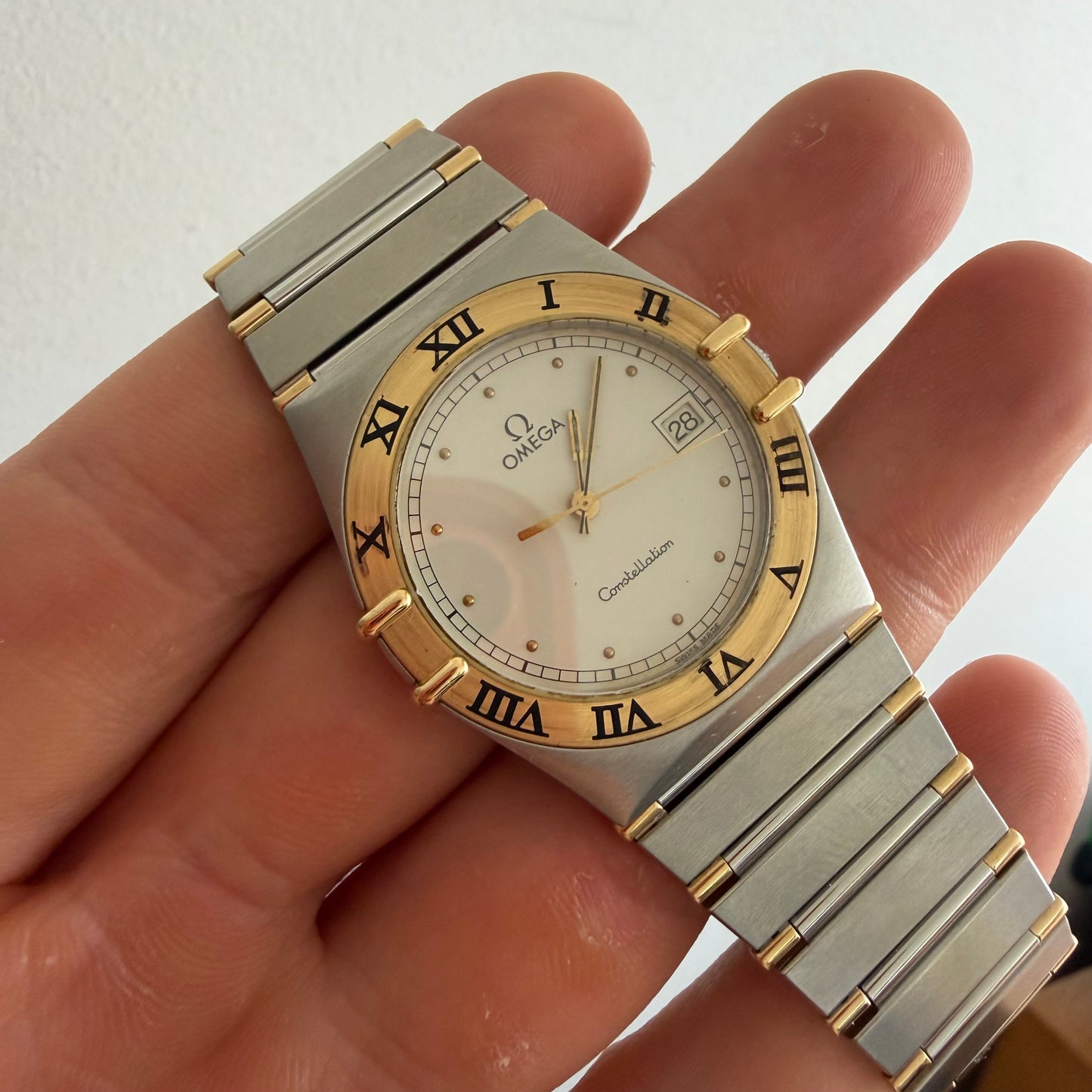 Omega Constellation Quartz 34mm steel gold