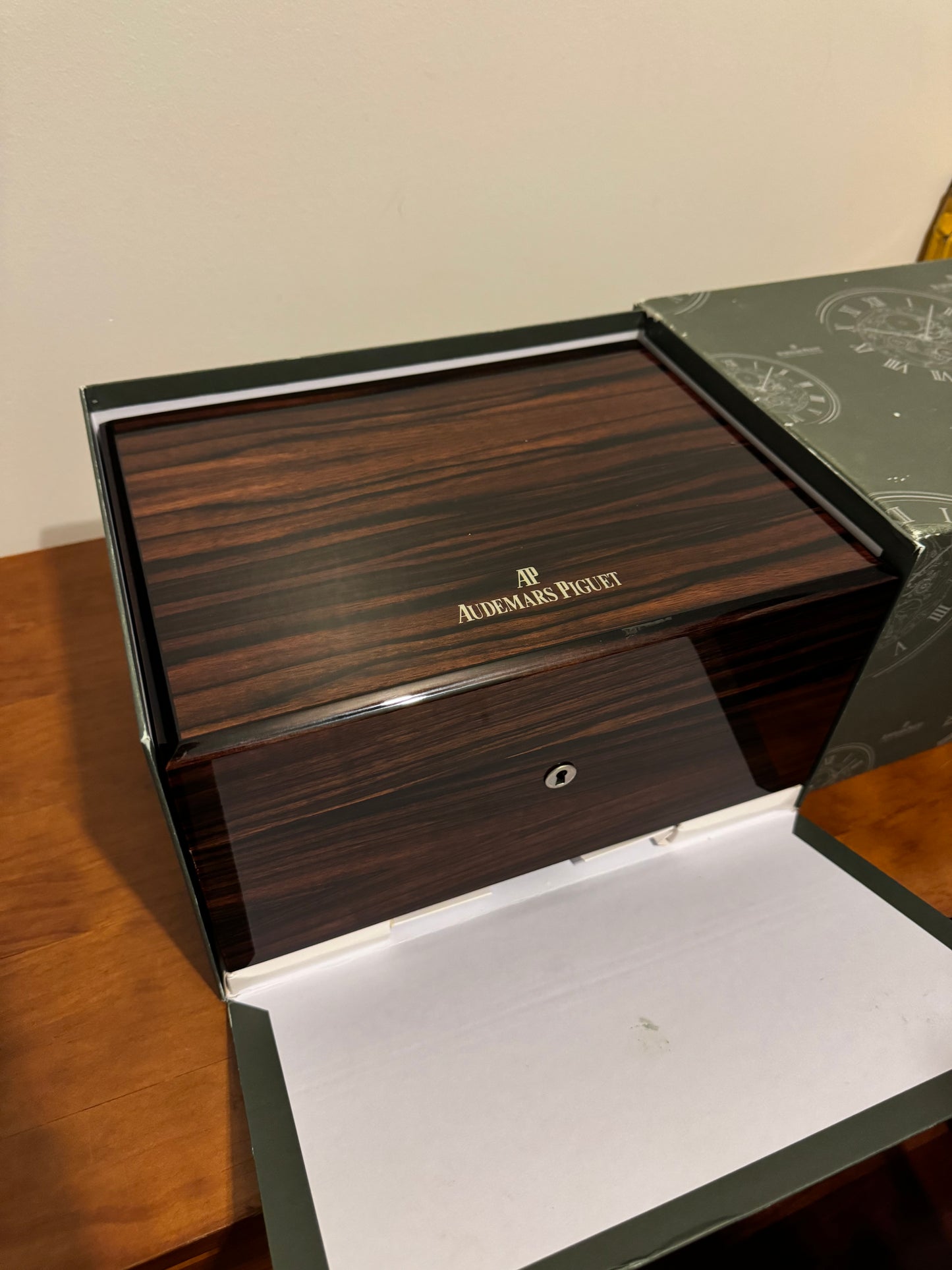 Audemars Piguet winder box