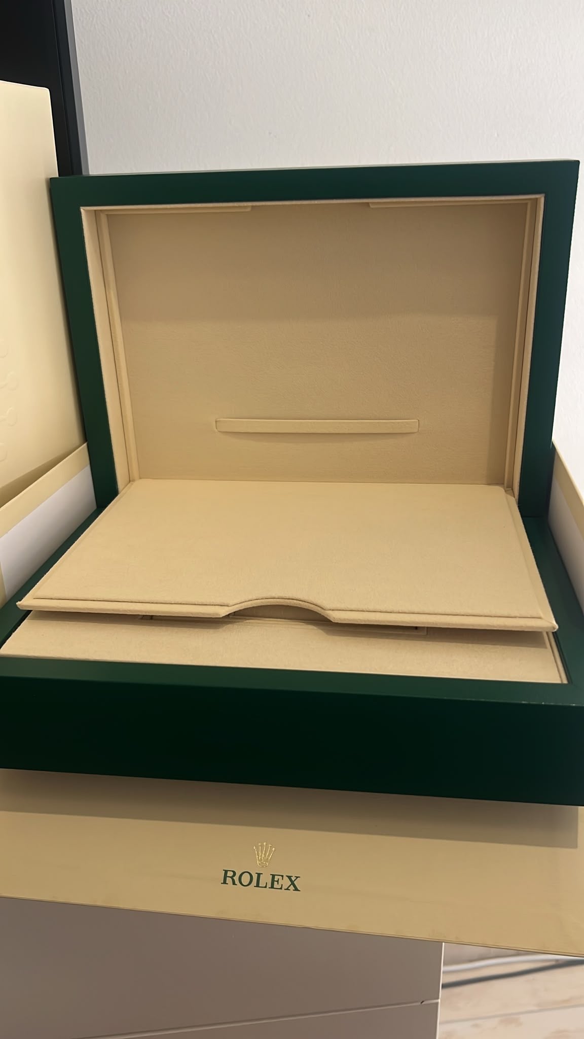 Rolex oyster XL box