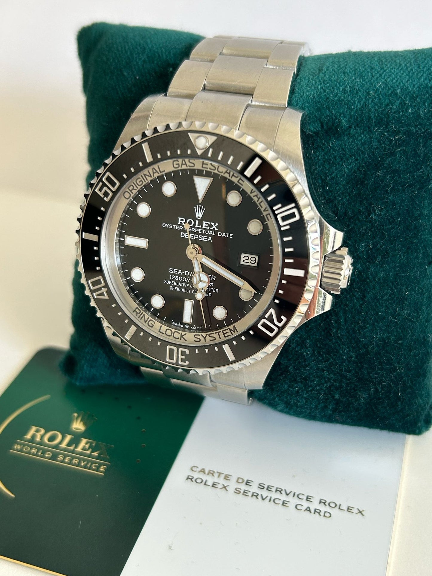 Rolex seadweller 126600 service card