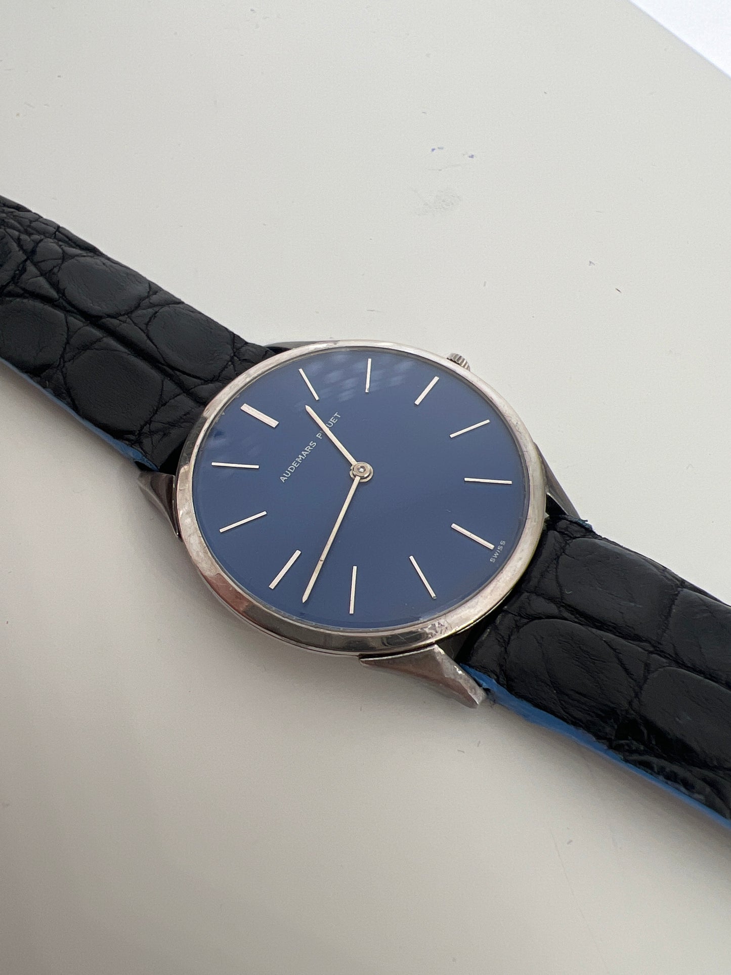 Audemars Piguet rare blu dial white gold