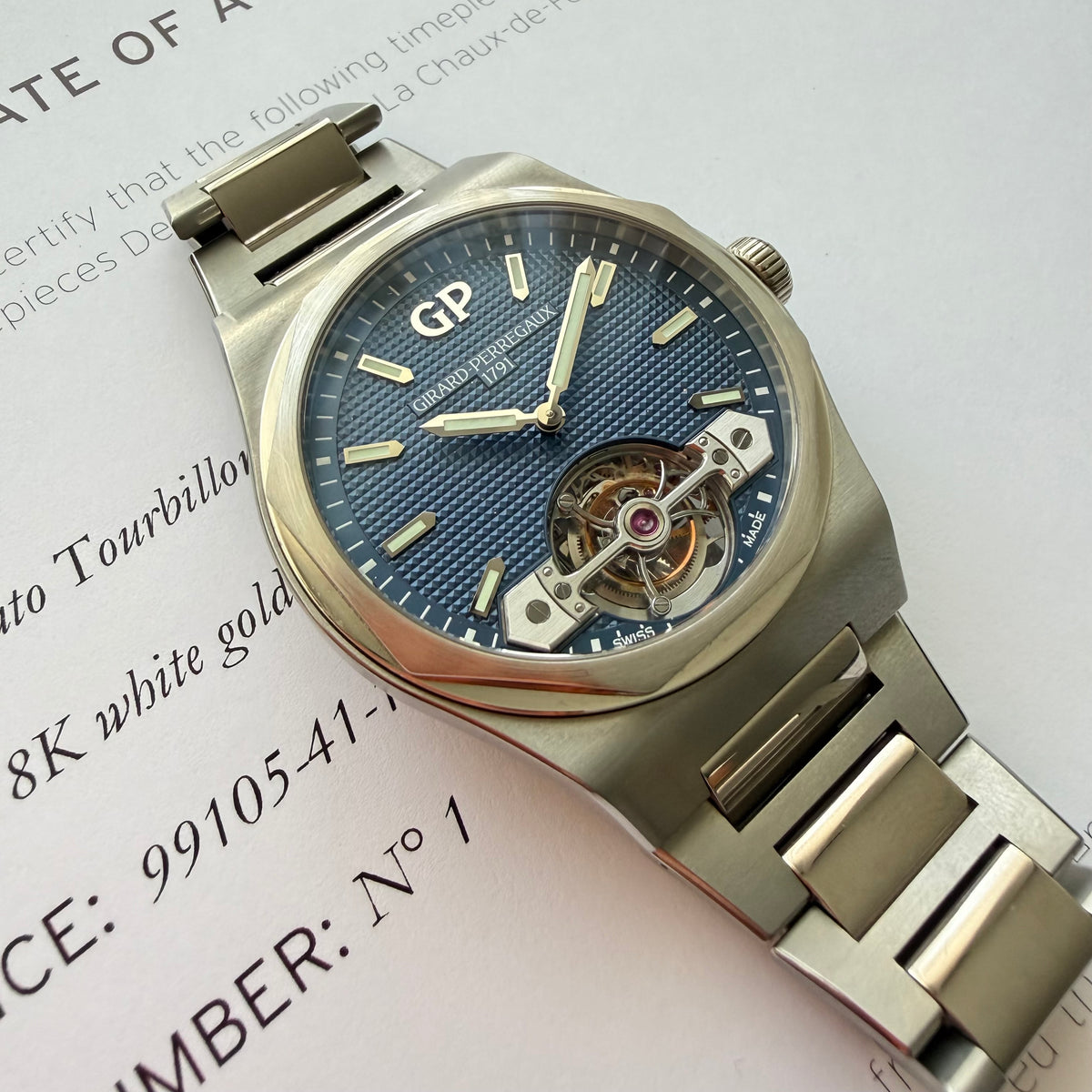 Girard Perregaux Laureato Tourbillon 99105 pice unique 1 of 1