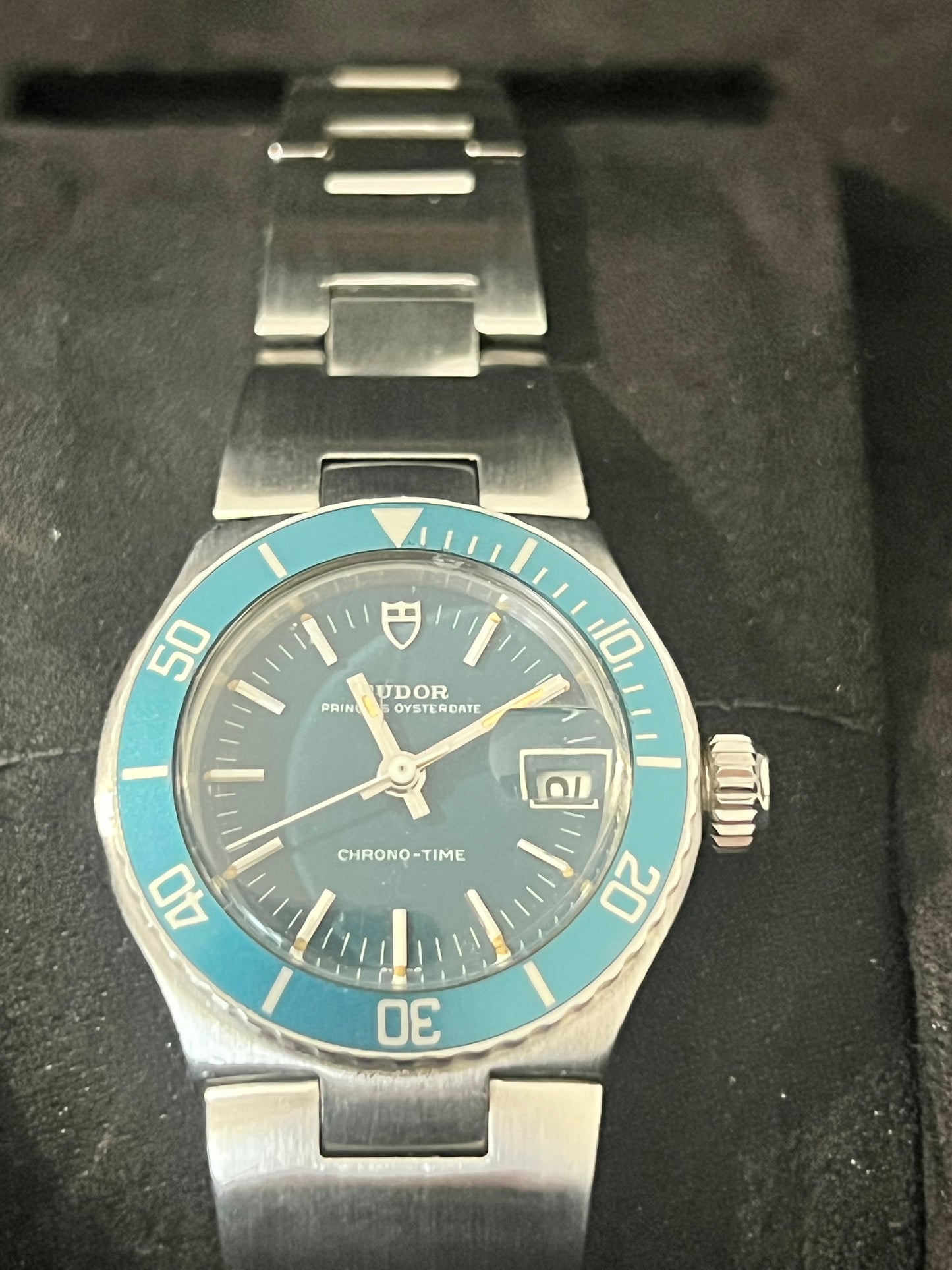 Tudor Princess Oyster Date