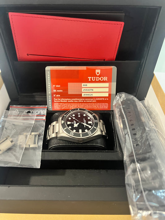 Tudor Pelagos