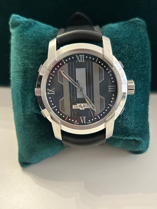 DeWitt furtive